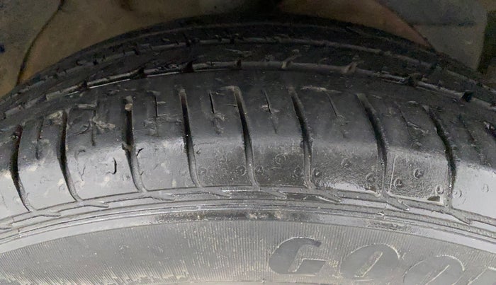 2019 MG HECTOR SHARP 2.0 DIESEL, Diesel, Manual, 31,906 km, Right Front Tyre Tread