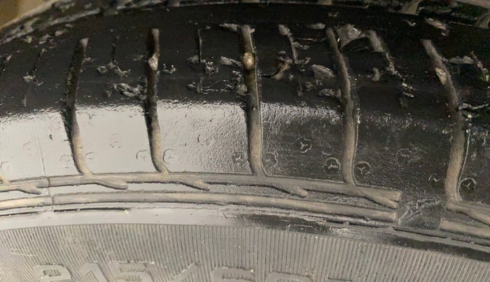 2019 MG HECTOR SHARP 2.0 DIESEL, Diesel, Manual, 31,906 km, Left front tyre - Minor crack