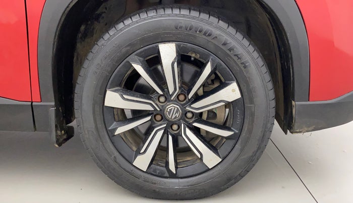 2019 MG HECTOR SHARP 2.0 DIESEL, Diesel, Manual, 31,906 km, Right Front Wheel