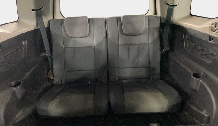 2019 Mahindra XUV500 W5, Diesel, Manual, 67,598 km, Third Seat Row ( optional )