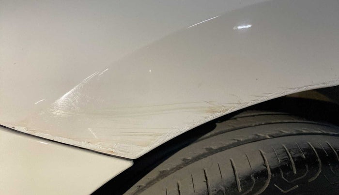 2015 Volkswagen Vento HIGHLINE 1.6 MPI, Petrol, Manual, 96,743 km, Left fender - Minor scratches
