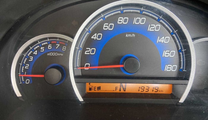 2017 Maruti Wagon R 1.0 VXI (O) AMT, Petrol, Automatic, 19,331 km, Odometer Image