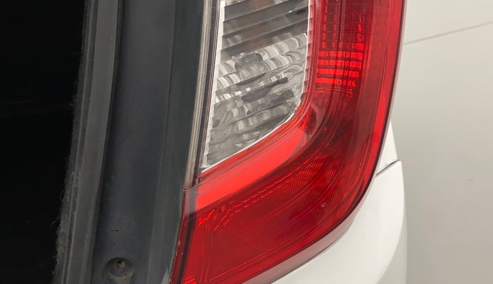 2017 Honda WR-V 1.5L I-DTEC S MT, Diesel, Manual, 93,960 km, Right tail light - Minor scratches