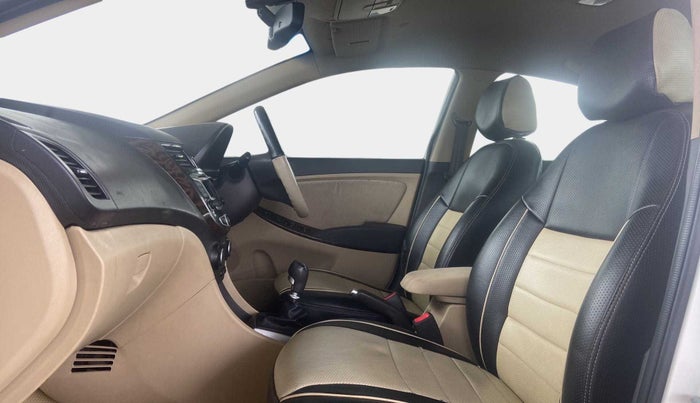 2016 Hyundai Verna FLUIDIC 1.6 CRDI S 4S, Diesel, Manual, 86,608 km, Right Side Front Door Cabin