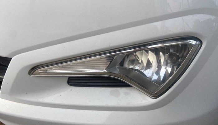 2016 Hyundai Verna FLUIDIC 1.6 CRDI S 4S, Diesel, Manual, 86,608 km, Left fog light - Not working