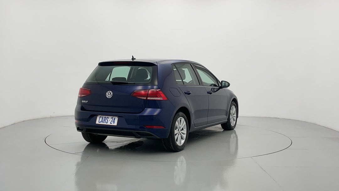 Right Back Diagonal (45- Degree) View