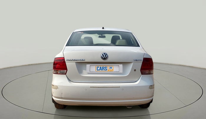 2014 Volkswagen Vento HIGHLINE 1.6 MPI, Petrol, Manual, 45,999 km, Back/Rear