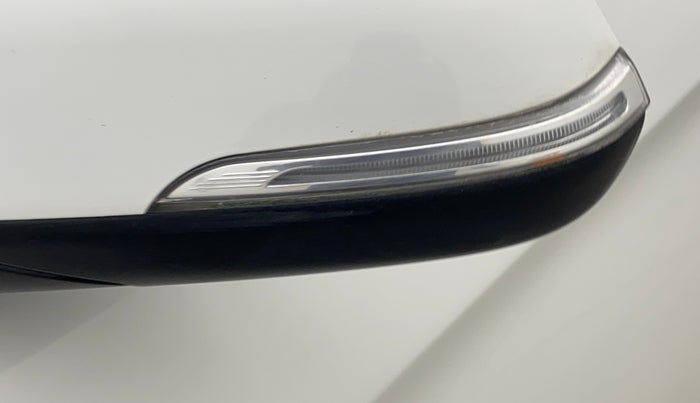 2018 Hyundai Creta SX (O) 1.6 DIESEL, Diesel, Manual, 80,391 km, Left rear-view mirror - Indicator light has minor damage