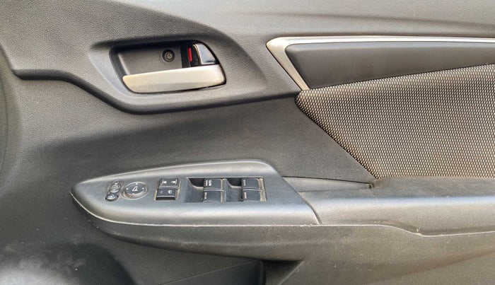 2018 Honda WR-V 1.2L I-VTEC VX MT, Petrol, Manual, 99,713 km, Driver Side Door Panels Control
