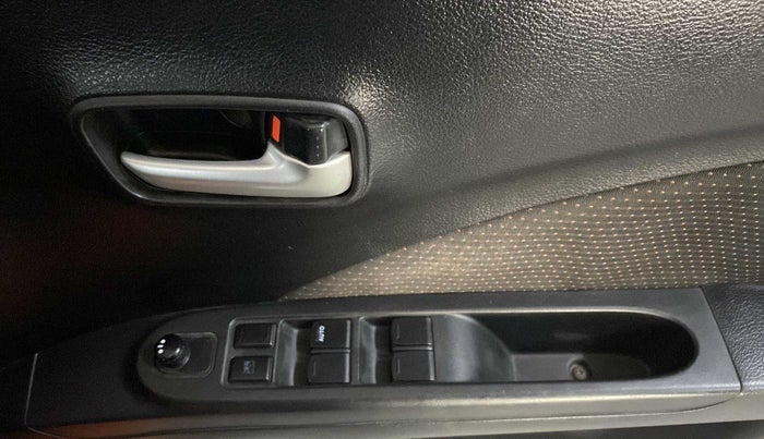 2017 Maruti Celerio X ZXI (O) AMT, Petrol, Automatic, 77,989 km, Driver Side Door Panels Control