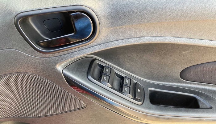 2020 Ford Figo Aspire TITANIUM1.5 DIESEL, Diesel, Manual, 49,754 km, Driver Side Door Panels Control