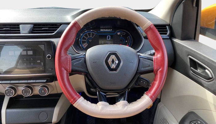 2020 Renault TRIBER RXT, Petrol, Manual, 24,030 km, Steering Wheel Close Up