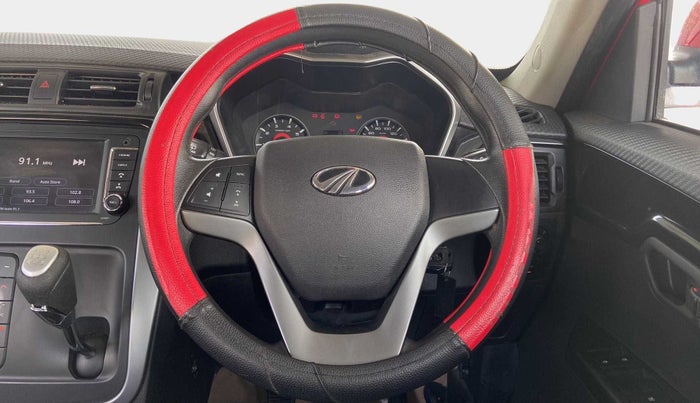 2018 Mahindra KUV 100 NXT K8 P 6 STR, Petrol, Manual, 11,912 km, Steering Wheel Close Up