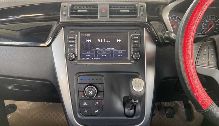 2018 Mahindra KUV 100 NXT K8 P 6 STR, Petrol, Manual, 11,912 km, Air Conditioner
