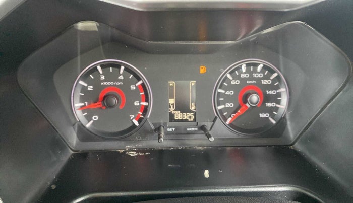 2017 Mahindra Kuv100 K8 6 STR, Petrol, Manual, 88,303 km, Odometer Image