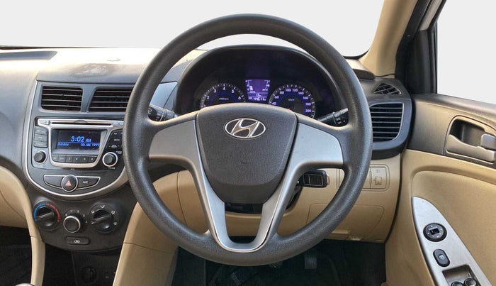 2015 Hyundai Verna FLUIDIC 4S 1.4 VTVT, Petrol, Manual, 44,607 km, Steering Wheel Close Up