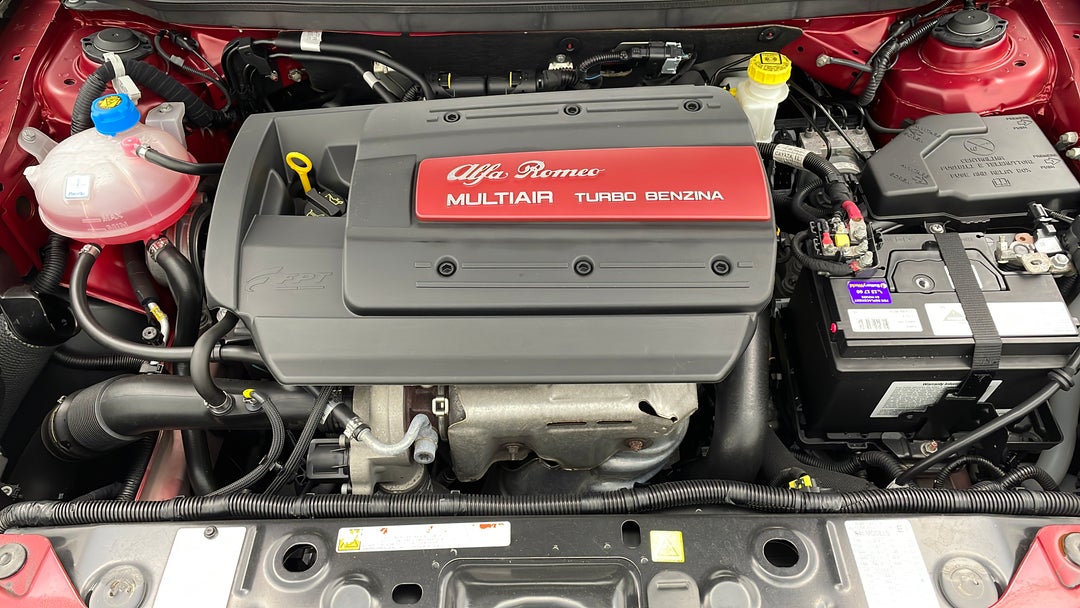 Open Bonnet (Engine)