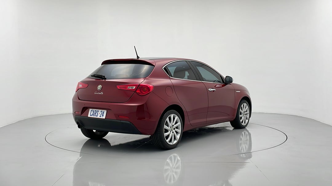 Right Back Diagonal (45- Degree) View