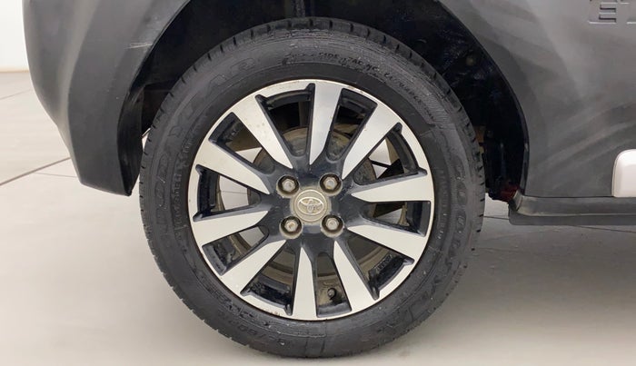2015 Toyota Etios CROSS 1.2 G, Petrol, Manual, 58,211 km, Right Rear Wheel
