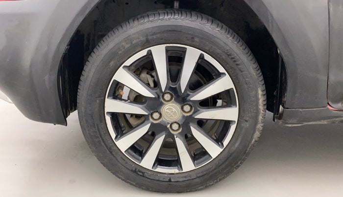2015 Toyota Etios CROSS 1.2 G, Petrol, Manual, 58,211 km, Left Front Wheel