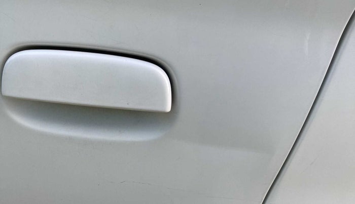 2015 Maruti Alto 800 LXI, Petrol, Manual, 80,006 km, Rear left door - Slightly dented