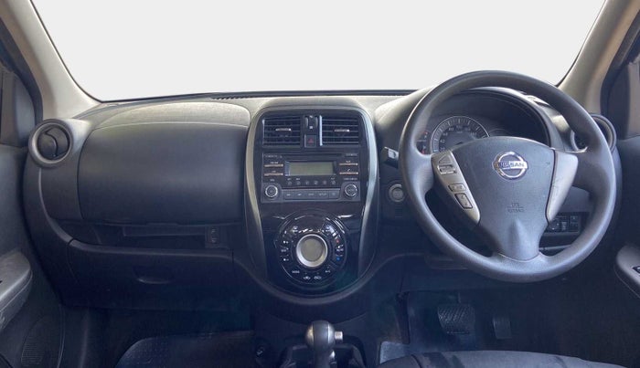 2017 Nissan Micra XV CVT, CNG, Automatic, 59,544 km, Dashboard