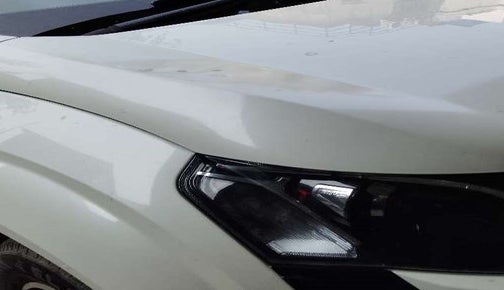 2015 Mahindra XUV500 W4, Diesel, Manual, 42,179 km, Bonnet (hood) - Slightly dented