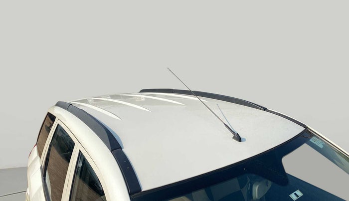 2015 Mahindra XUV500 W4, Diesel, Manual, 42,179 km, Roof