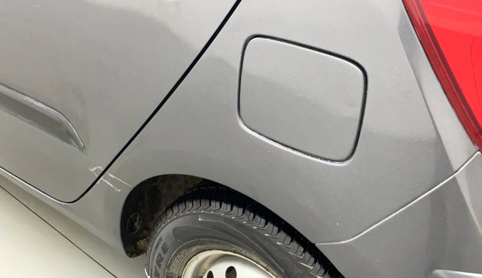 2013 Hyundai i10 ERA 1.1, CNG, Manual, 99,129 km, Left quarter panel - Minor scratches