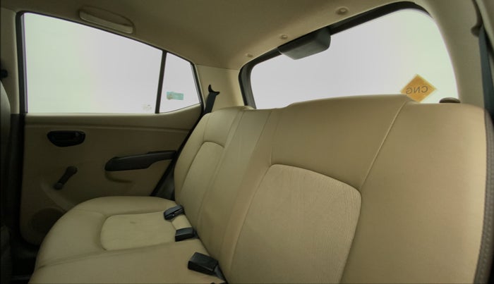 2013 Hyundai i10 ERA 1.1, CNG, Manual, 99,129 km, Right Side Rear Door Cabin
