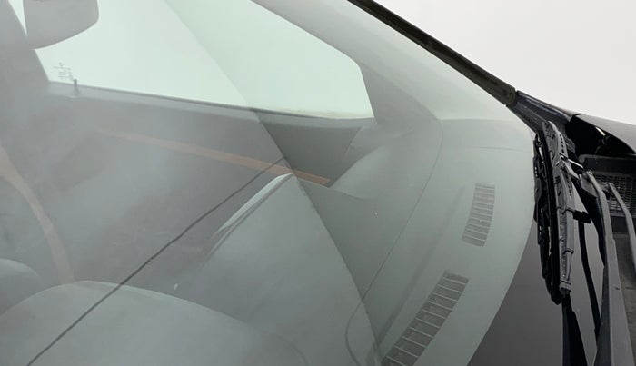 2021 Renault Kwid CLIMBER 1.0 AMT (O), Petrol, Automatic, 36,303 km, Front windshield - Minor spot on windshield