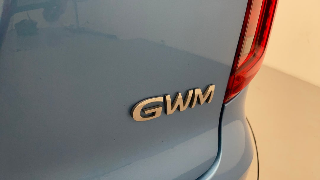 Badge (Boot Right Side)