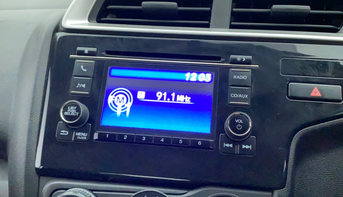 2017 Honda Jazz 1.2L I-VTEC SV, Petrol, Manual, 71,675 km, Infotainment system - AM/FM Radio - Not Working