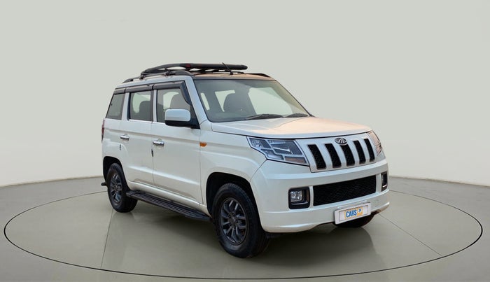 2017 Mahindra TUV300 T10 AMT, Diesel, Automatic, 94,565 km, Right Front Diagonal