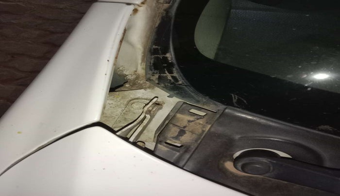 2014 Maruti Alto 800 VXI, Petrol, Manual, 45,823 km, Bonnet (hood) - Cowl vent panel has minor damage