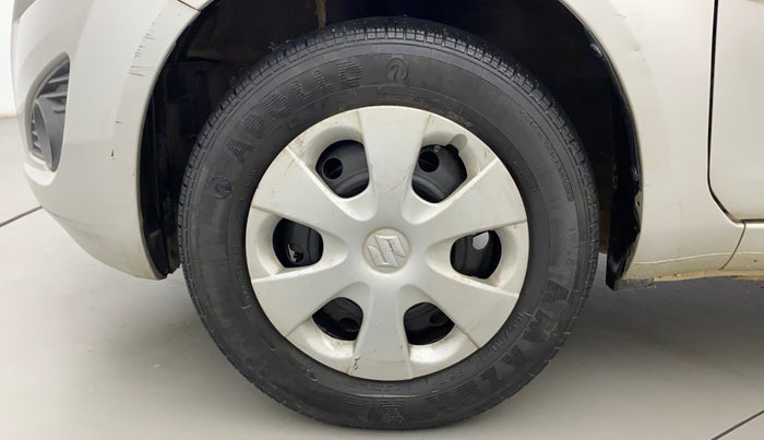 2014 Maruti Ritz VXI, Petrol, Manual, 44,320 km, Left Front Wheel