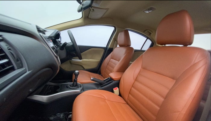 2015 Honda City 1.5L I-DTEC V, Diesel, Manual, 93,808 km, Right Side Front Door Cabin