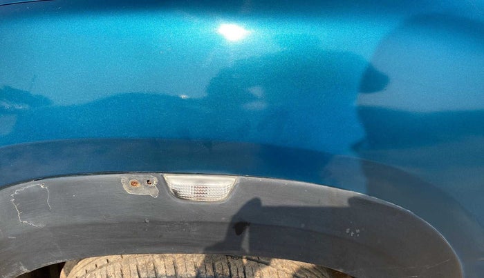2015 Renault Kwid RXT 0.8, Petrol, Manual, 30,557 km, Left fender - Cladding has minor damage
