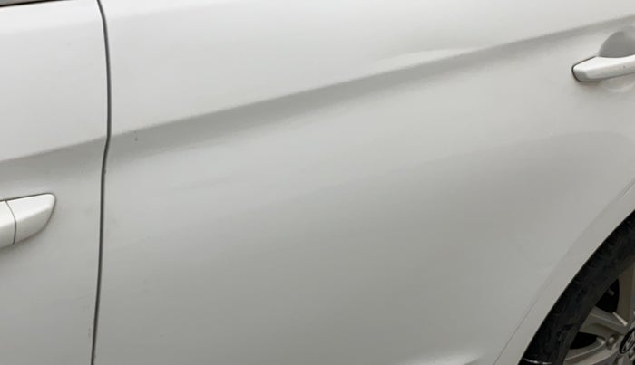 2017 Hyundai New Elantra 2.0 SX MT PETROL, Petrol, Manual, 92,776 km, Rear left door - Slightly dented