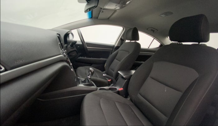 2017 Hyundai New Elantra 2.0 SX MT PETROL, Petrol, Manual, 92,776 km, Right Side Front Door Cabin