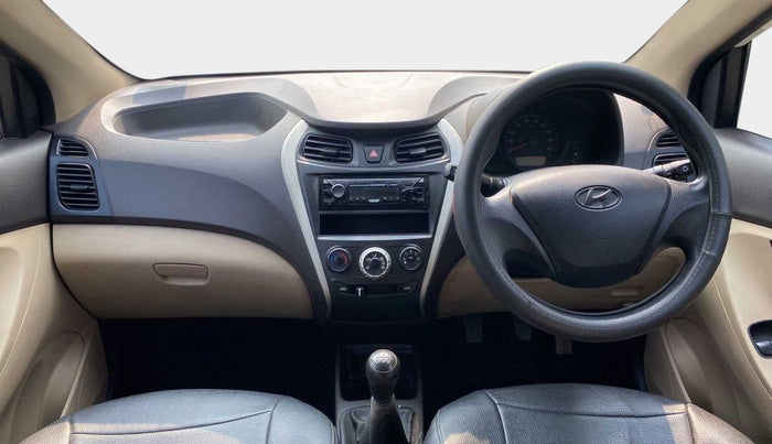 2017 Hyundai Eon ERA +, Petrol, Manual, 80,365 km, Dashboard