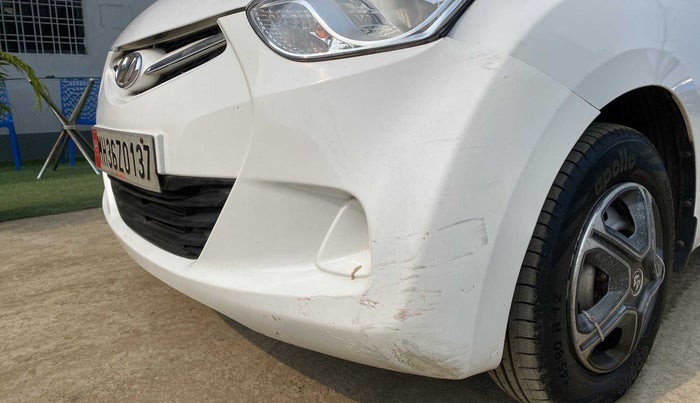 2017 Hyundai Eon ERA +, Petrol, Manual, 80,365 km, Front bumper - Minor scratches