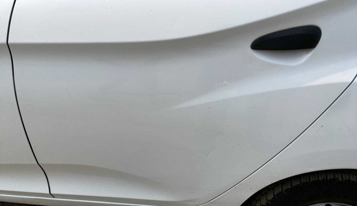 2017 Hyundai Eon ERA +, Petrol, Manual, 80,365 km, Rear left door - Minor scratches