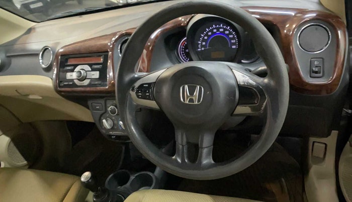 2014 Honda Brio S MT, Petrol, Manual, 64,572 km, AC Unit - Front vent has minor damage
