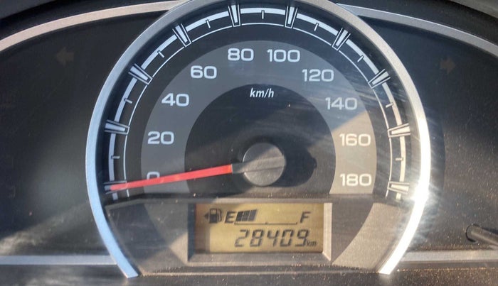 2015 Maruti Alto 800 LXI, Petrol, Manual, 28,399 km, Odometer Image