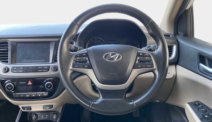 2018 Hyundai Verna 1.6 VTVT SX O, Petrol, Manual, 62,011 km, Steering Wheel Close Up