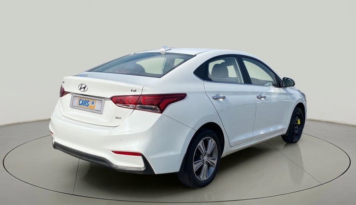 2018 Hyundai Verna 1.6 VTVT SX O, Petrol, Manual, 62,011 km, Right Back Diagonal