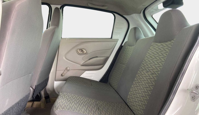 2016 Datsun Redi Go T, Petrol, Manual, 81,400 km, Right Side Rear Door Cabin