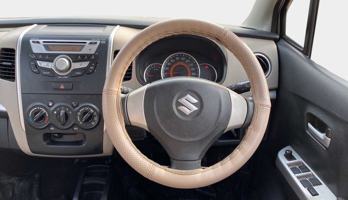 2015 Maruti Wagon R 1.0 VXI (O) AMT, Petrol, Automatic, 44,425 km, Steering Wheel Close Up