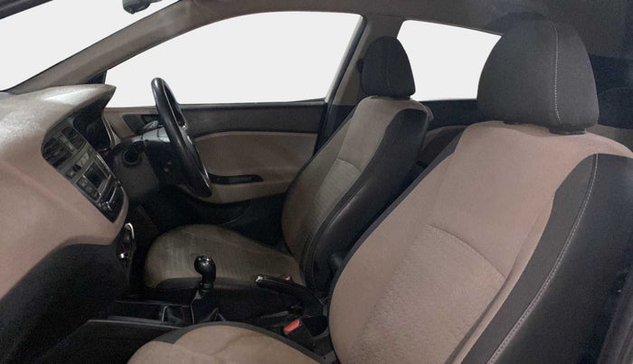 2017 Hyundai Elite i20 MAGNA 1.2, Petrol, Manual, 58,307 km, Right Side Front Door Cabin